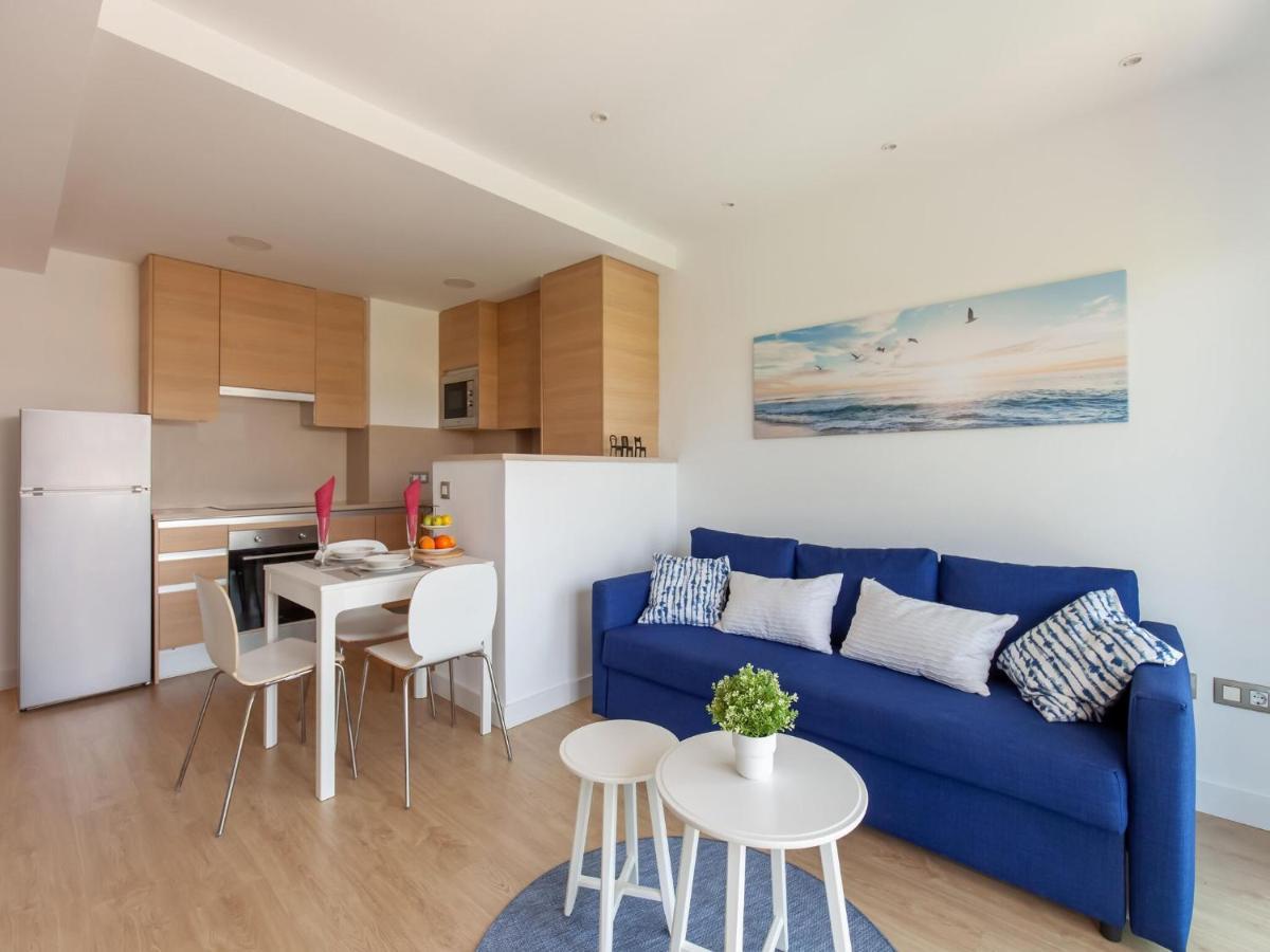 Belvilla By Oyo Modern Apartment In パラモス エクステリア 写真