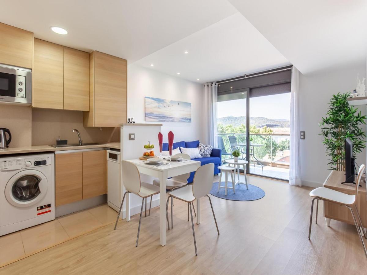 Belvilla By Oyo Modern Apartment In パラモス エクステリア 写真