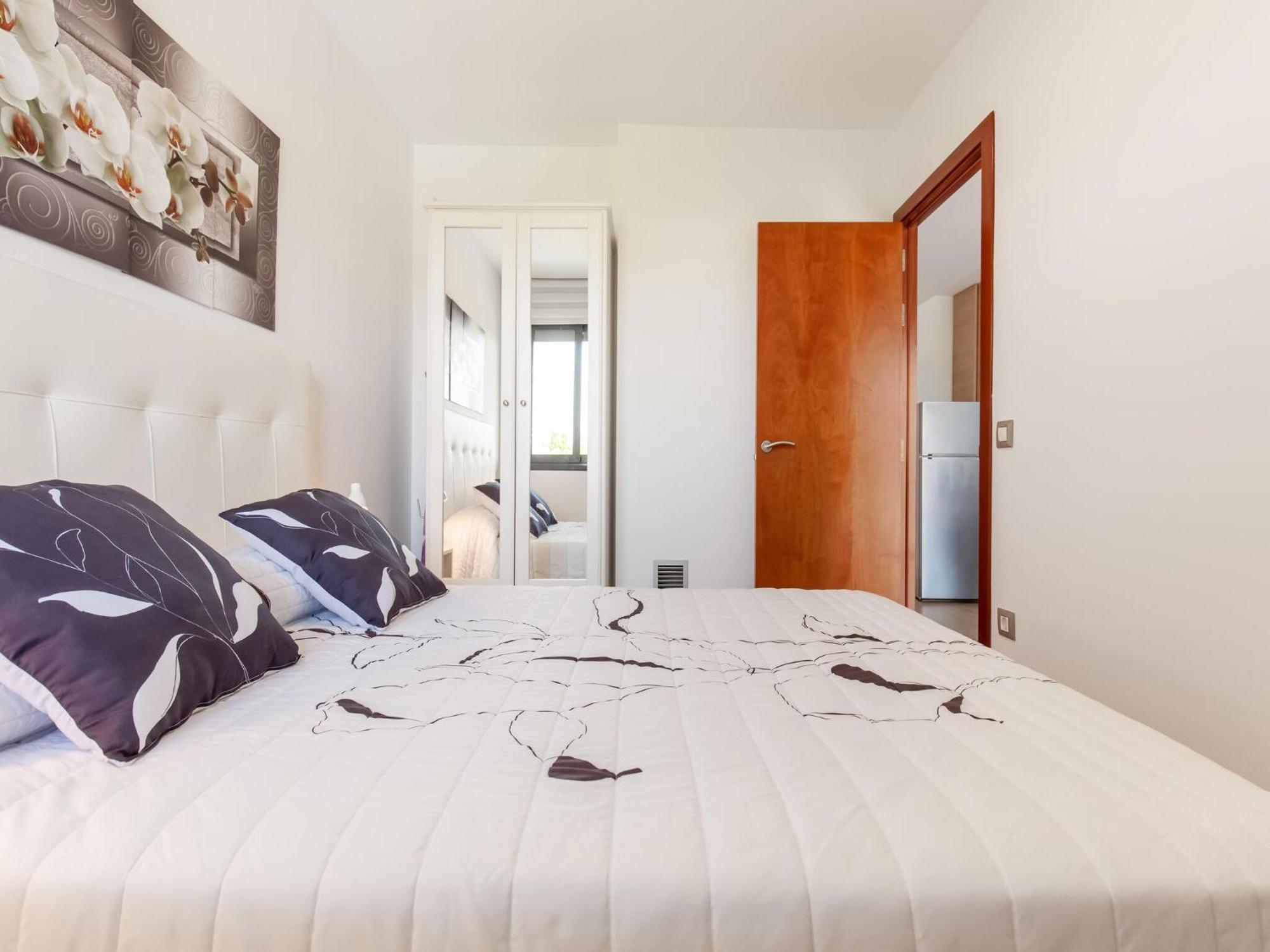 Belvilla By Oyo Modern Apartment In パラモス エクステリア 写真